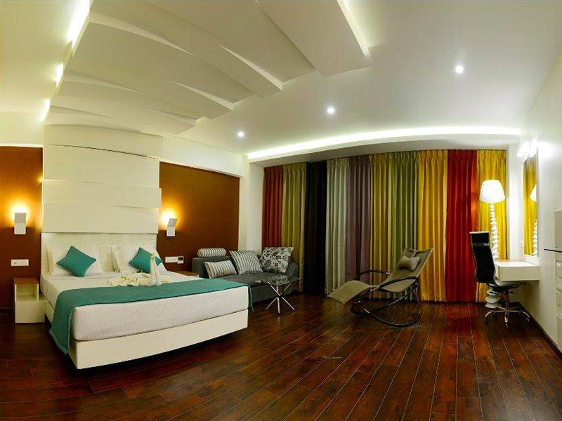 Hotel Vijay Elanza Коимбатур Экстерьер фото