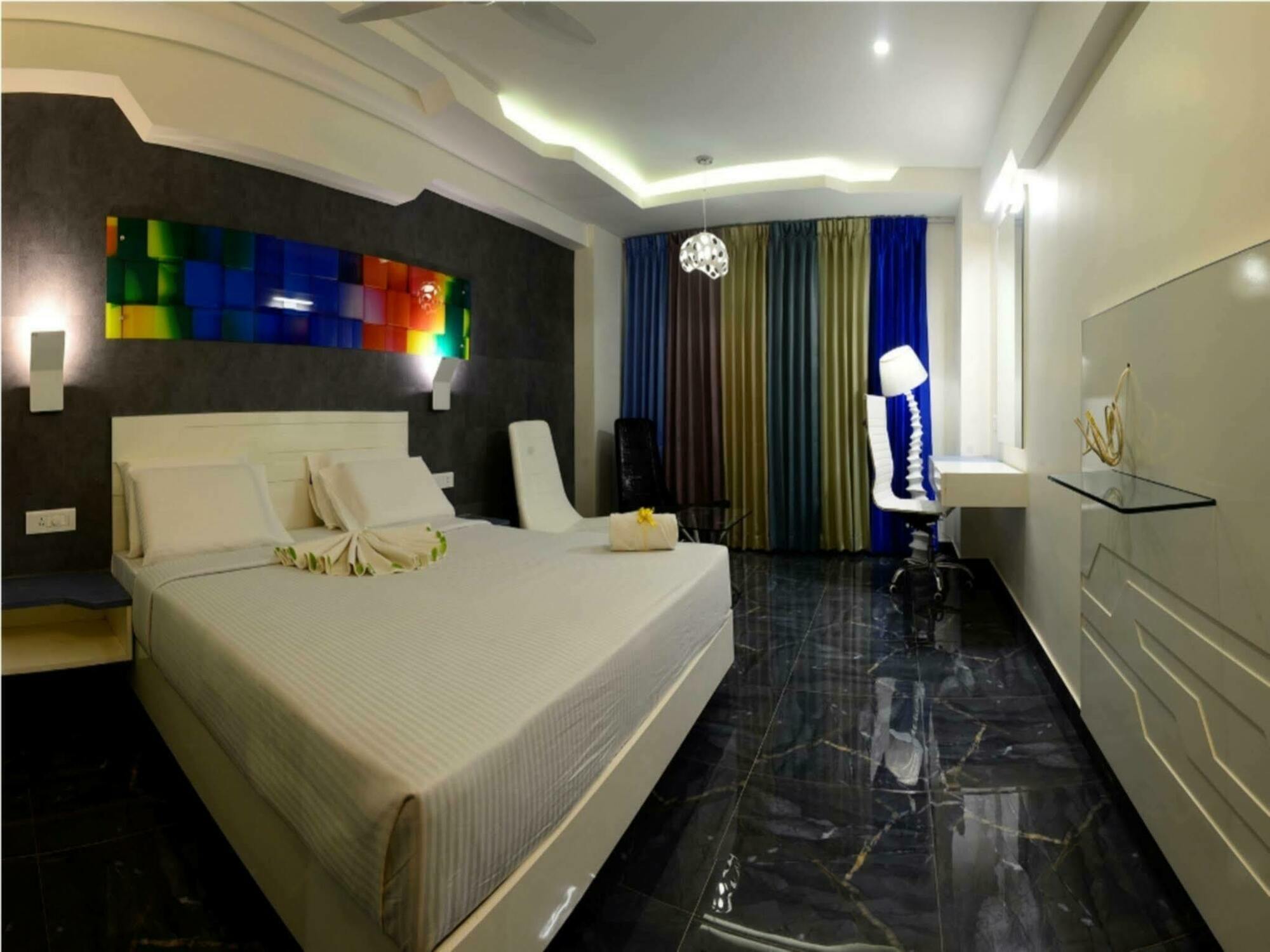 Hotel Vijay Elanza Коимбатур Экстерьер фото